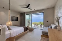 ​Le Grand Bleu Resort Hotels in Mavra Litharia