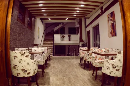 Şehrizade Konakları