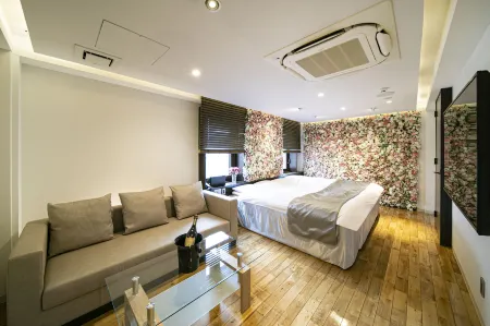 Hotel the Grandee Shinsaibashi