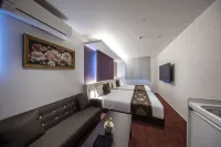 Grand Base Okayama Ekimae - Apartments