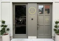 NASHI Rooms Hotel dekat Fischmarkt
