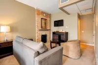 The Avonlea Inn Hotels in Stratford
