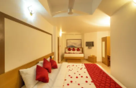 Hotel Eden Palace