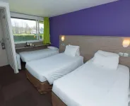 Kyriad Chantilly Sud - Luzarches Hotel a Luzarches