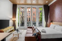 Sosuite at the Loxley - Old City - balcony
