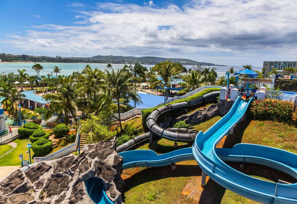 1. 호시노 리조트 ..