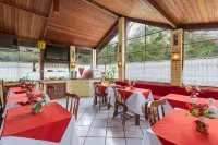 Wood House Hotel di Itaipava