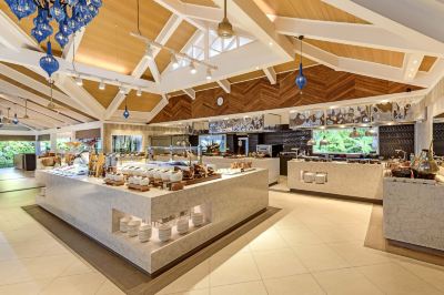 レストラン シェラトン モルディブ フルムーン リゾート&スパの写真