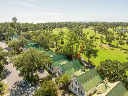 35 Davis Love Отели в г. Фрипп Айленд