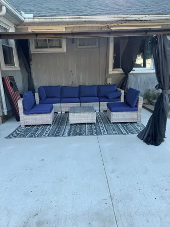 Cozy cottage across from the Lake