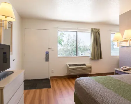 Motel 6 Pueblo, CO - I-25 Hotels in Pueblo