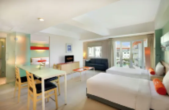 HARRIS Hotel & Residences Riverview Kuta - Bali Hotel di Bali