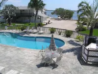 Parmer's Resort - Ocean View