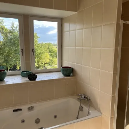 La Fiere Bridge Guest House