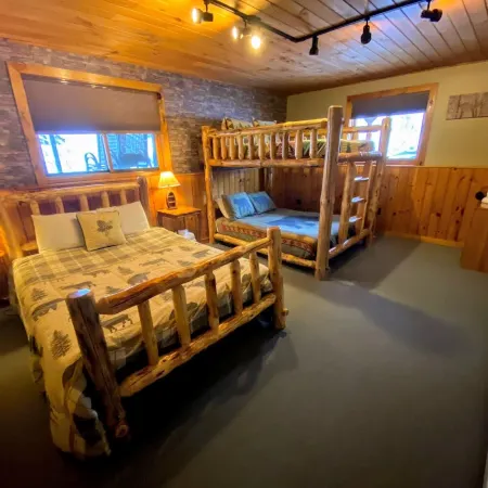 Moose Lodge and Cabins by Bretton Woods Vacations