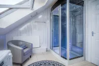 Fulke Street - 2 Bedroom Apartment - Milford Haven - Apartments