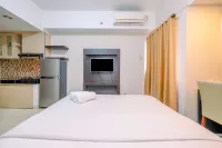 Warm and Cozy Studio Apartment at Margonda Residence 5 Các khách sạn ở Pancoran Mas