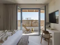 Phos Milos Hotels in Milos