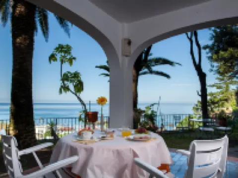 Grand Hotel De Rose Hotels in Scalea