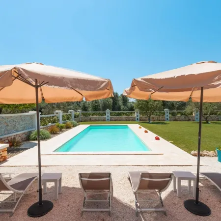 Fantastic Trulli Olea with Pool Garden
