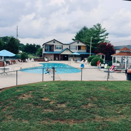 Baymont by Wyndham Cookeville