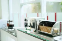 Amaris Hotel Embong Malang - Surabaya - Breakfast