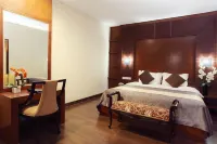 Grand Hatika Hotel Hotels in Parit