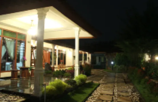 Marry Ind Gunung Kawi Guest House Malang