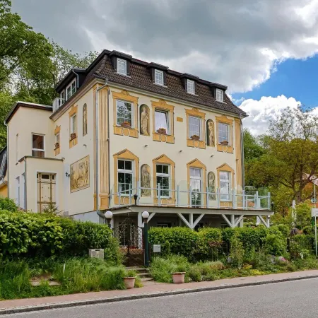 Strandhotel Buckow Gut-Hotels See