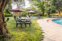 Granpa's Inn Hotel Bougainvillea - Pools