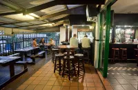 Diggers Inn Hotels in Francistown