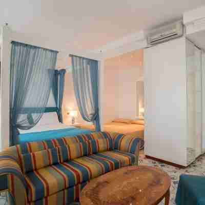 Hotel Villa Maria Rooms