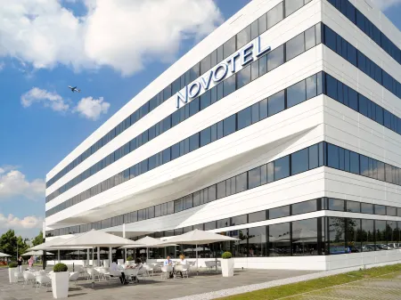 Novotel Muenchen Airport - Newly Renovated Отели в г. Фрайзинг