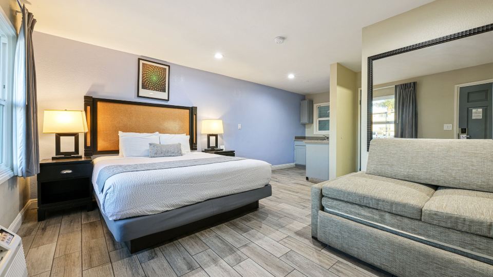 Hotel Point Loma