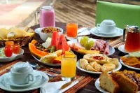 Hotel Monteiro Canasvieiras - Airport Shuttle