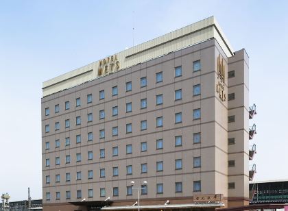 梅茲北上 JR 東飯店