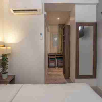 Hotel la Perle Montparnasse Rooms