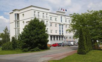 Hotel Iskierka Business & Spa
