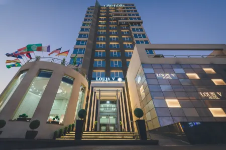 Louis V Hotel Beirut Отели рядом с достопримечательностью «Embassy of Canada»