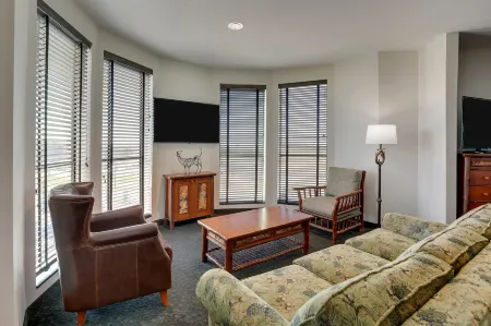 Stoney Creek Hotel Tulsa - Broken Arrow Отели в г. Брокен-Эрроу