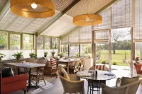New Park Manor Hotel - A Luxury Family Hotel