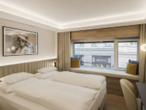 โรงแรมชวาร์เซอร์ แบร์ โรงแรมในลินซ์