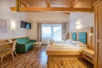 Garni Hotel Bel Vert
