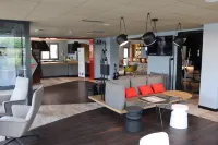 Ibis Melun Hotels in Vert-Saint-Denis