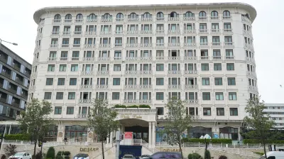 My Palace Rooms Hotels near Viaport Asia Outlet Shopping