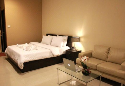 더 로얄 비 아파트호텔