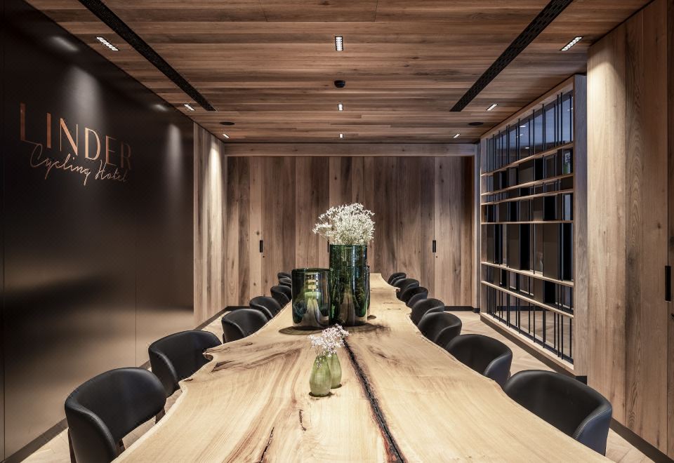 3. 바이크 호텔 린..