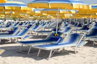 Hotel Luna Lido - Beach