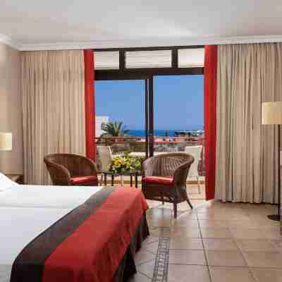 Seaside Sandy Beach Rooms