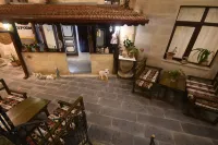 Rose Nest Cave Hotel